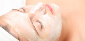 Tuyệt chiêu dưỡng trắng da loại bỏ mụn chống lão hóa da từ nước vo gạo