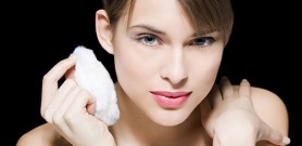 Tuyệt chiêu làm trắng mịn da mặt trong ngày lạnh