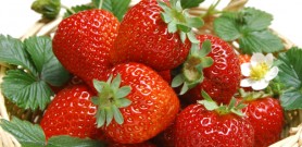 Điều trị nám da bằng dâu tây hiệu quả