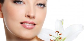 Tạm biệt nám sạm với bí quyết chăm sóc da từ trong ra ngoài