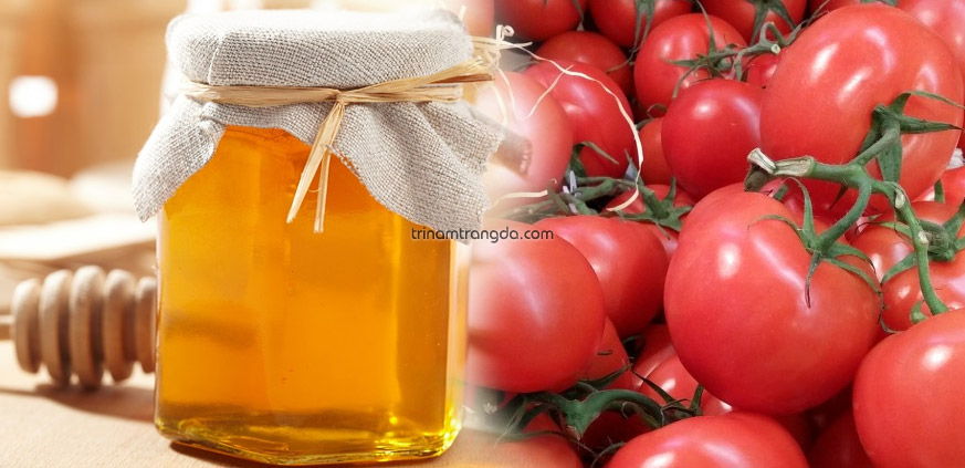 Làm mặt nạ trị nám da bằng mật ong và cà chua 