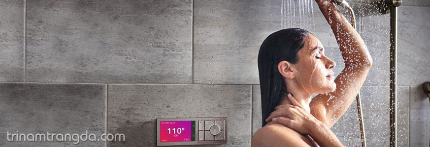 2. Dùng vòi sen để massage mặt và body tốt hay xấu?