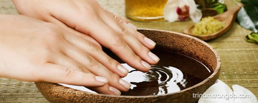 Mẹo chống lão hoá cho da tay hiệu quả 2