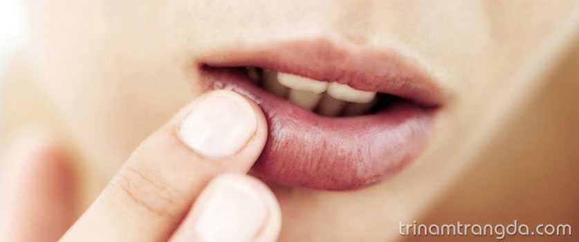 Mẹo môi hồng tự nhiên cho bạn gái 1